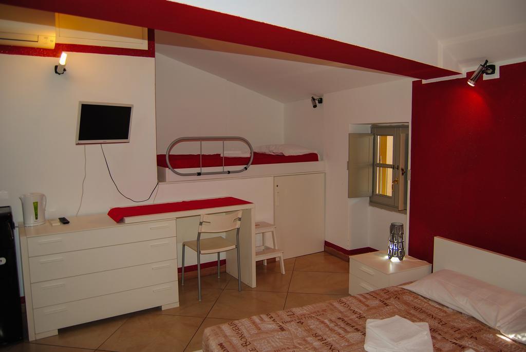Suite Tower Бергамо Экстерьер фото